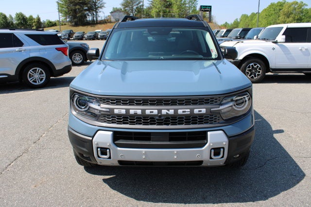 2025 Ford Bronco Sport Badlands - Blue exterior view 2