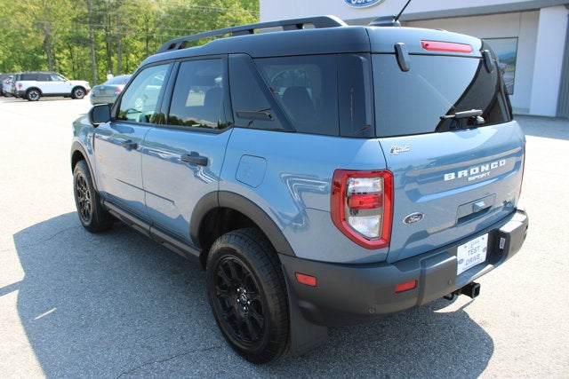 2025 Ford Bronco Sport Badlands - Blue exterior view 7