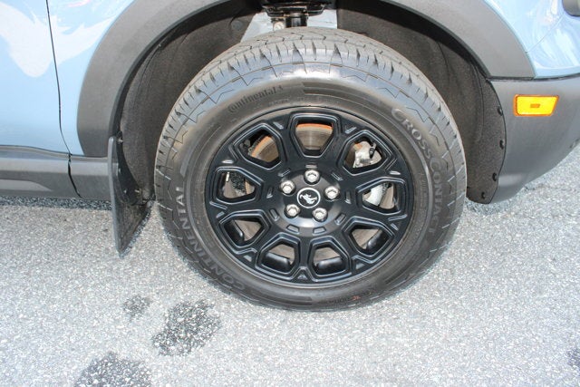 2025 Ford Bronco Sport Badlands - Blue exterior view 8