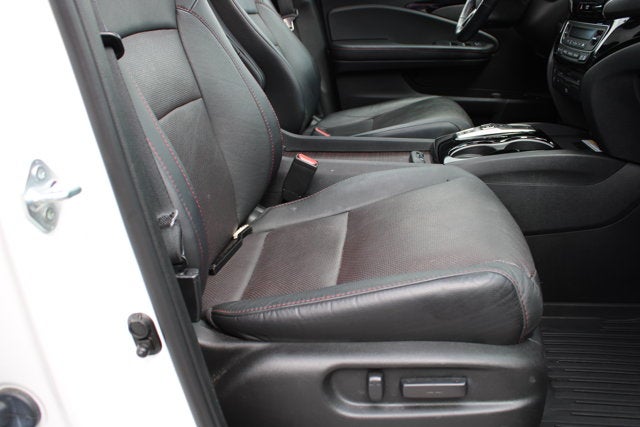 2021 Honda Pilot Black Edition