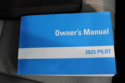 2025 Honda Pilot Touring