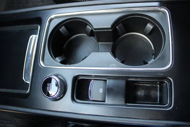 2025 Lincoln Corsair Premier - Black exterior view 4