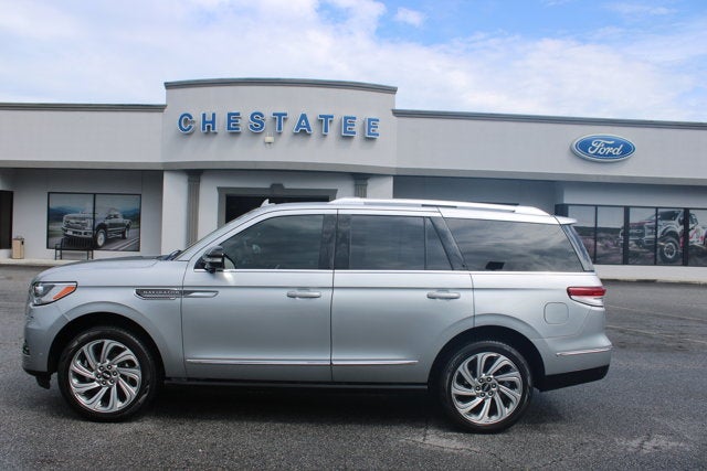 2024 Lincoln Navigator Reserve