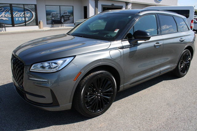 2025 Lincoln Corsair Grand Touring - Gray exterior view 1