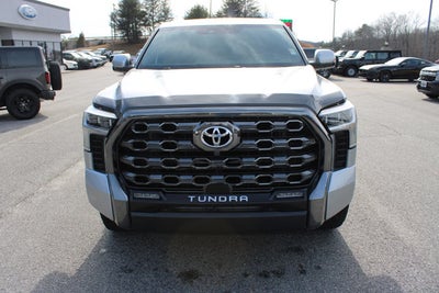2022 Toyota Tundra 4WD Platinum