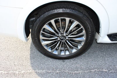 2019 INFINITI QX80 LUXE