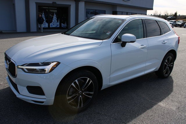2018 Volvo XC60 Momentum
