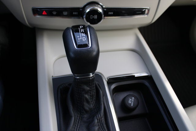 2018 Volvo XC60 Momentum