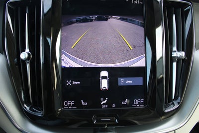 2018 Volvo XC60 Momentum