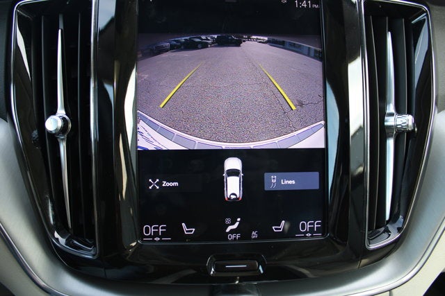 2018 Volvo XC60 Momentum