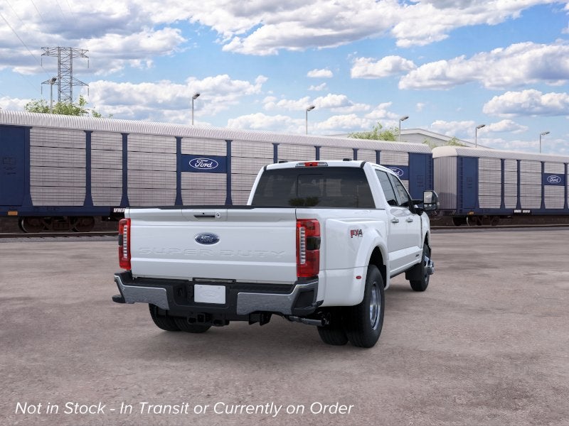 2026 Ford Super Duty F-350® Lariat®